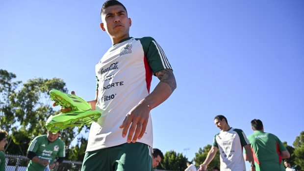 «Τρελαμένος» με την επιστροφή του στην εθνική Μεξικού ο Πινέδα