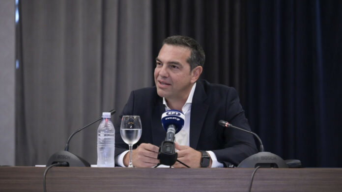 Τσίπρας: Ο κ. Μητσοτάκης πιστεύει πως δεν έχει λόγο ύπαρξης η μικρομεσαία επιχειρηματικότητα