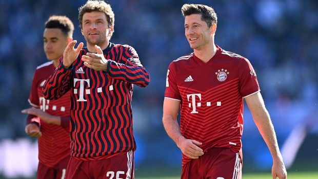 Φοβερός Μίλερ: «Ο Μανέ μού λέει εδώ και δέκα μέρες να μη δώσω την μπάλα στον Λεβαντόφσκι»