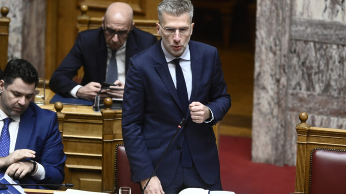 Σκέρτσος: Δεν γνωρίζουμε από πού προέρχονται τα έσοδα του Κασσελάκη