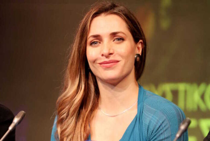 Βασιλική Τρουφάκου: Θηλάζει το μωρό της και «λιώνει» από ευτυχία – Η τρυφερή νυχτερινή φωτογραφία