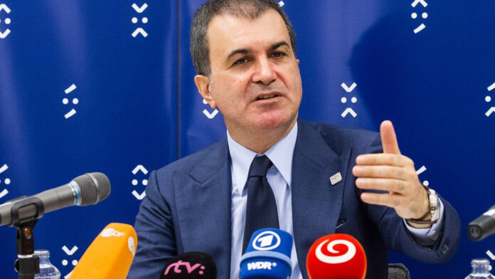 celik392016.jpg