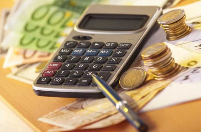 Ληξιπρόθεσμες οφειλές: «Επιδημία» κόκκινων χρεών στην εφορία – Πού οφείλεται