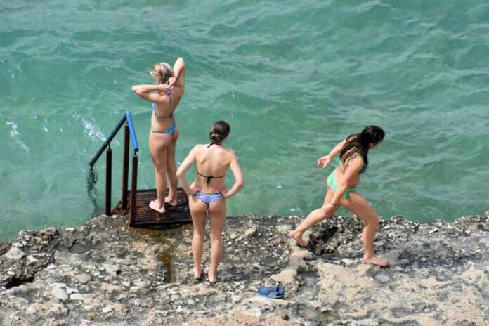 Έρχεται νέο κύμα ζέστης με θερμοκρασίες έως και 40 βαθμούς Κελσίου – Η πρόγνωση των επόμενων ημερών