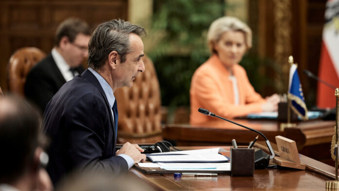 Ευρωεκλογές 2024: Ο Κυριάκος Μητσοτάκης στη τηλεδιάσκεψη κορυφής του ΕΛΚ