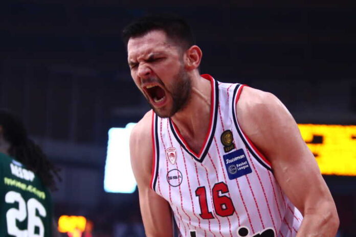 Ολυμπιακός – Παναθηναϊκός: Το ερυθρόλευκο ξέσπασμα στην τρίτη περίοδο έκρινε τον νικητή στο ΣΕΦ