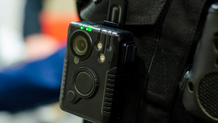 shutterstock_camera_policeman.jpg