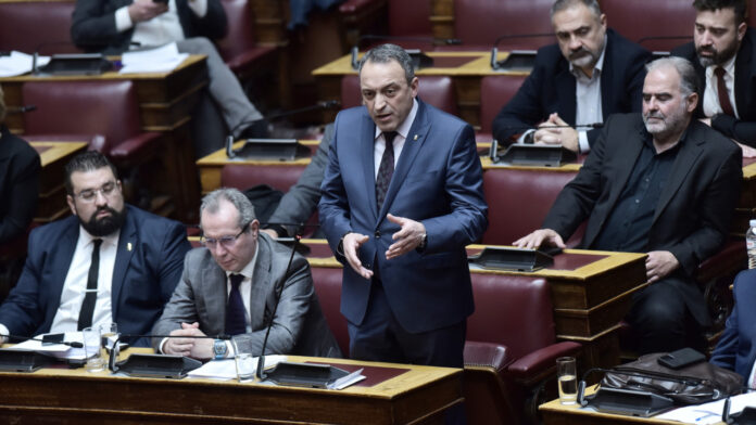 spartiates_vouli_stigkas_intimenews.jpg