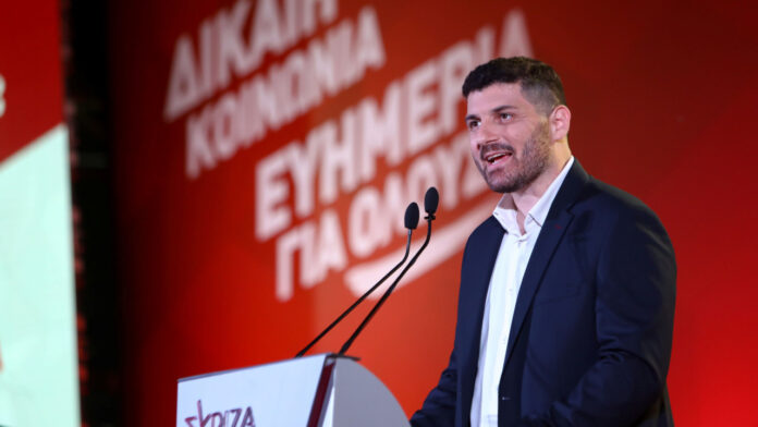 Τεμπονέρας: Ο ίδιος ο Κασσελάκης αμφισβητεί την ηγεσία του ΣΥΡΙΖΑ