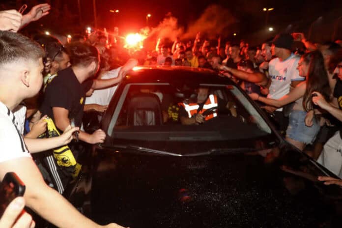 Ο Έρικ Λαμέλα ενθουσιάστηκε με την υποδοχή του από τους οπαδούς της ΑΕΚ