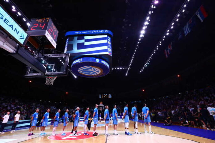 Κροατία – Ελλάδα: Kάλεσμα από την ΕΟΚ στον κόσμο να φορά «γαλανόλευκα» για τον τελικό του Προολυμπιακού