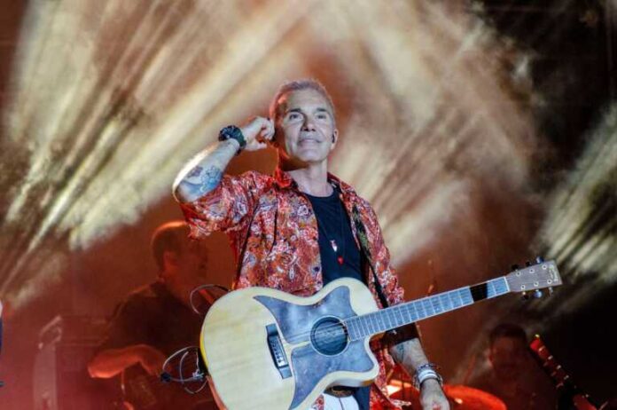 Στέλιος Ρόκκος: Οι δυσκολίες είναι για να περνάνε και να τις αφήνουμε πίσω μας