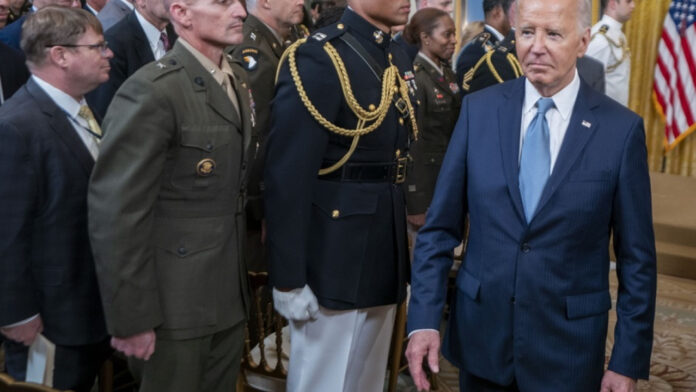 «Ψήφος εμπιστοσύνης» από Δημοκρατικούς κυβερνήτες στον Μπάιντεν μετά από συνάντηση που είχαν μαζί του