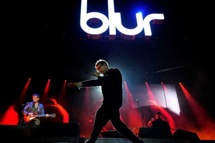 blur-768x512.jpg