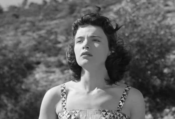 Το αφιέρωμα της Φίνος Φιλμ στην Τζένη Καρέζη για τη συμπλήρωση 32 χρόνων από τον θάνατό της