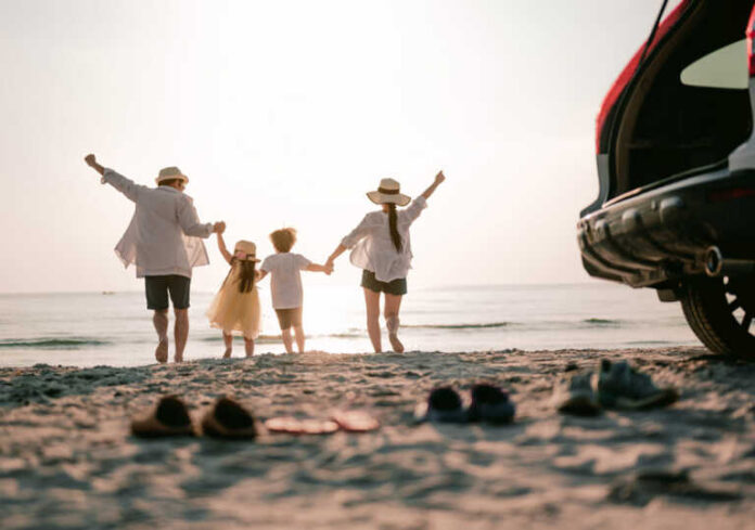 Πέντε πράγματα που δεν πρέπει να αφήνεις μέσα στο αυτοκίνητο το καλοκαίρι