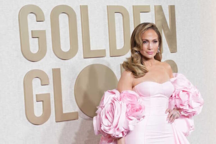 jennifer_lopez_ape-768x512.jpg