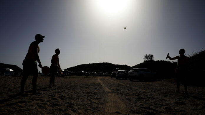 Καιρός σήμερα: Πολύ υψηλές θερμοκρασίες κυρίως στην ηπειρωτική χώρα