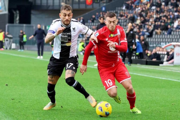 Η ΑΕΚ έκλεισε τον Ρομπέρτο Περέιρα