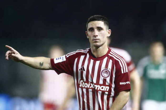 Ολυμπιακός: Ο Ντάνιελ Ποντένσε «πιέζει» τη Γουλβς για την επιστροφή και δεν ταξίδεψε για τις ΗΠΑ