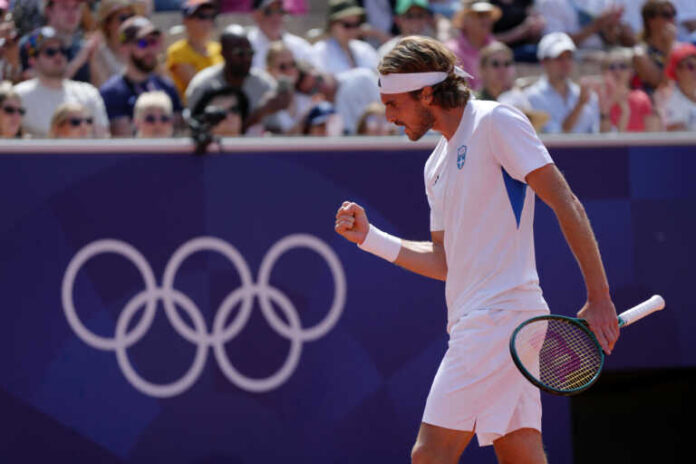tsitsipas-5-768x512.jpg