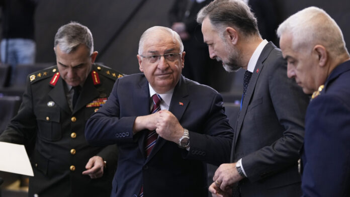 yasar_guler_ap24046290791224.jpg