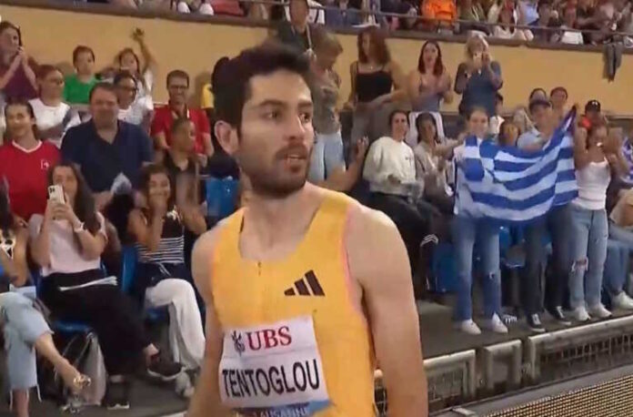 Ο Γιώργος Πομάσκι αποθέωσε τον Μίλτο Τεντόγλου: Εκεί που «λυγίζουν» τα γόνατα, αυτός εκτελεί