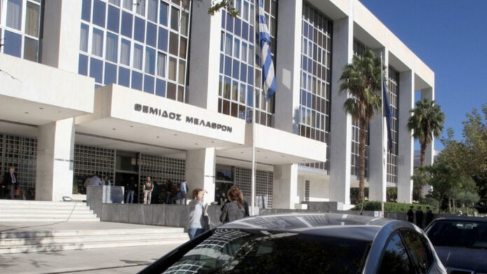 Υποκλοπές: Τι αναφέρει το εισαγγελικό πόρισμα και που επιρρίπτει ευθύνες o εισαγγελέας