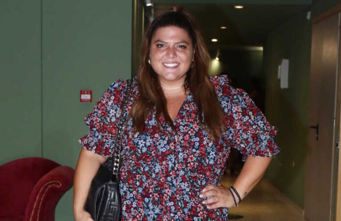 Η εξομολόγηση καρδιάς της Δανάης Μπάρκα για τη Σέριφο: «Κάθε Αύγουστο έρχομαι στο νησί, με συνδέει με την παιδικότητά μου»