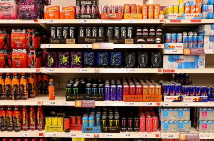 Έρευνα: Μεγάλη αύξηση κατανάλωσης ζαχαρούχων ποτών από παιδιά παγκοσμίως