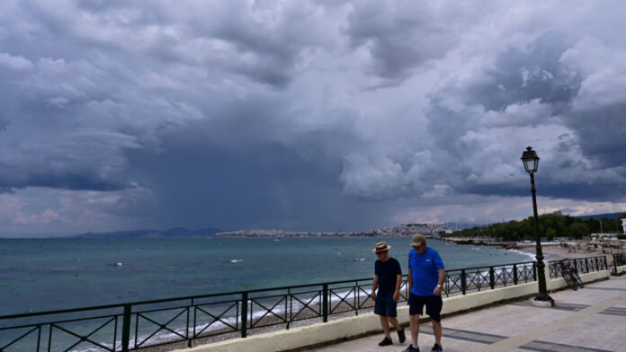 Καιρός: Γενικά αίθριος, με νεφώσεις το μεσημέρι και το απόγευμα