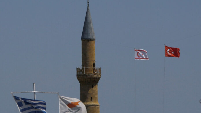 kypriako-katexomena-cyprus-ap.jpg