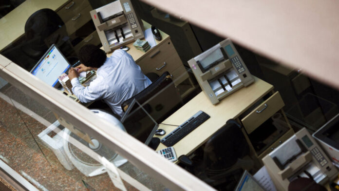 Λιβύη: Απήγαγαν αξιωματούχο της Κεντρικής Τράπεζας έξω από το σπίτι του