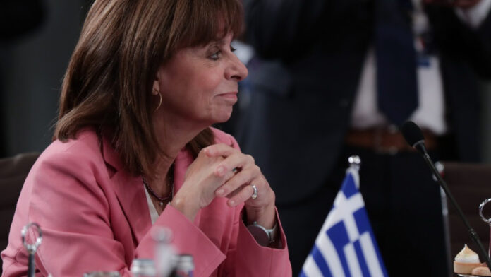 Σακελλαροπούλου: Συγχαρητήρια στον Πετρούνια για την κατάκτηση του χάλκινου μεταλλίου