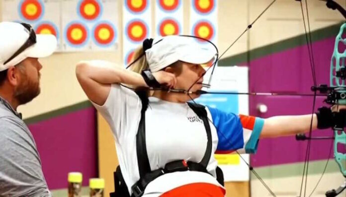 Η τραγική ιστορία της Τρέισι Ότο που συμμετέχει στους Παραολυμπιακούς Αγώνες και είχε δεχθεί δολοφονική επίθεση από τον πρώην σύντροφο της