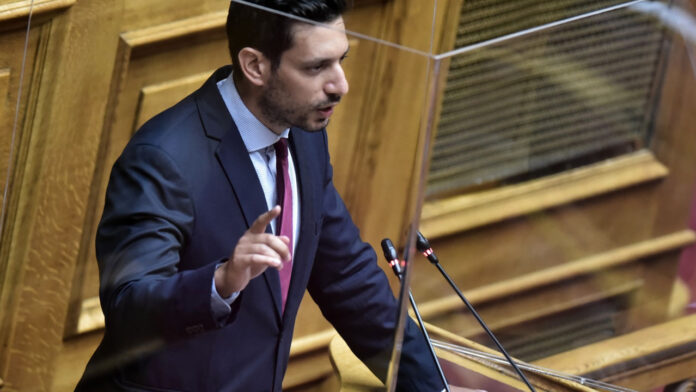 kyranakis_it_2941351.jpg
