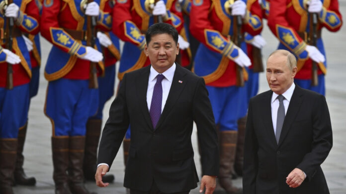 mongolia_vladimir_putin_ap24247253731304.jpg
