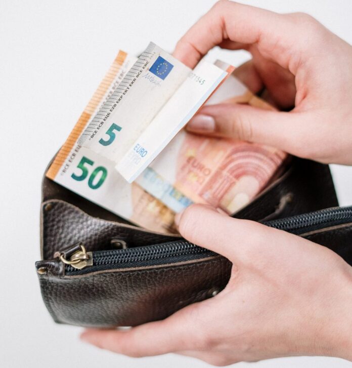 Γονατίζουν οι ασθενείς με καρκίνο από πρόσθετες χρεώσεις για περίθαλψη