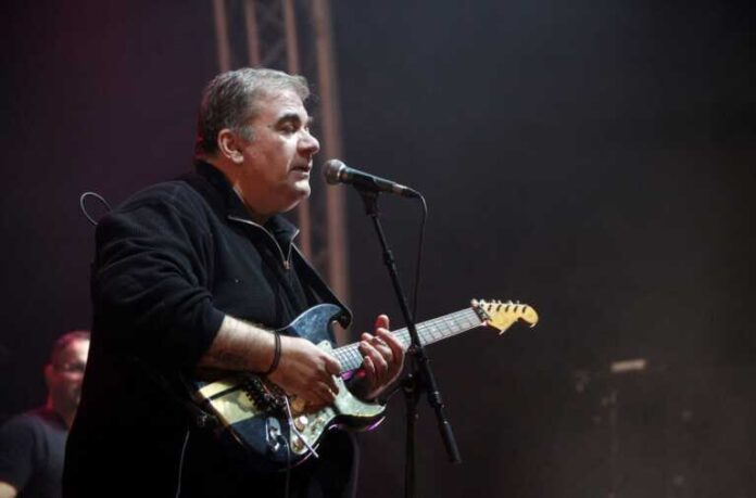 Δημήτρης Σταρόβας: Η πρώτη του εμφάνιση επί σκηνής μετά το εγκεφαλικό επεισόδιο