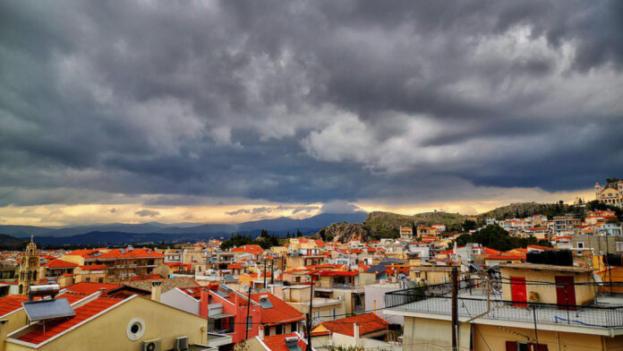 Καιρός: Άστατος σήμερα με πτώση της θερμοκρασίας – Που θα σημειωθούν καταιγίδες