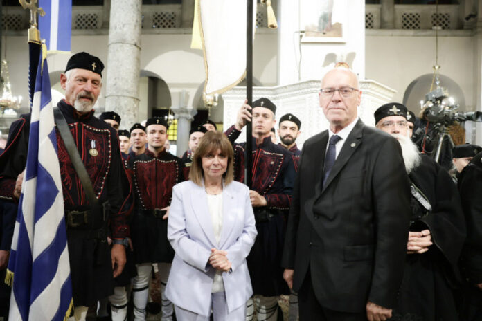 Θεσσαλονίκη: Τα μηνύματα της πολιτειακής και πολιτικής ηγεσίας για τους εορτασμούς