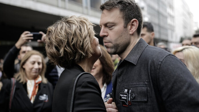 ΣΥΡΙΖΑ – Kασσελάκης Παράλληλοι βίοι σε Κουμουνδούρου και Ταύρο