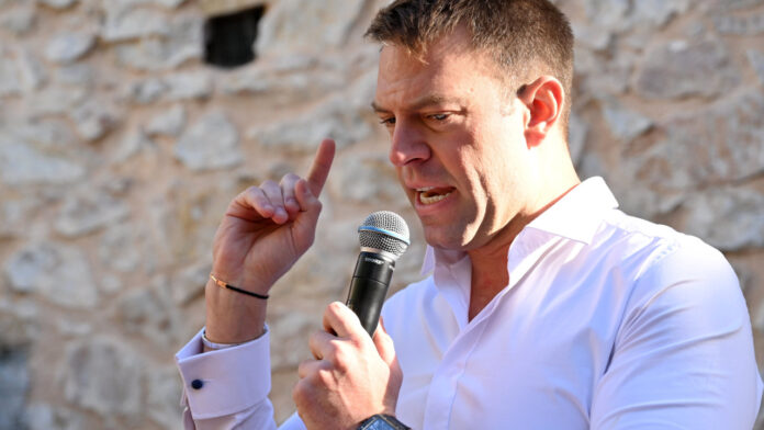 kasselakis_it_4449596.jpg