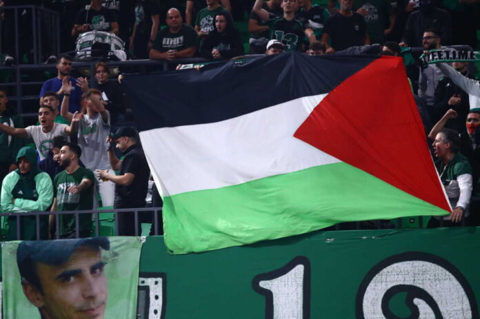 Σημαίες της Παλαιστίνης στο ΟΑΚΑ για το Παναθηναϊκός