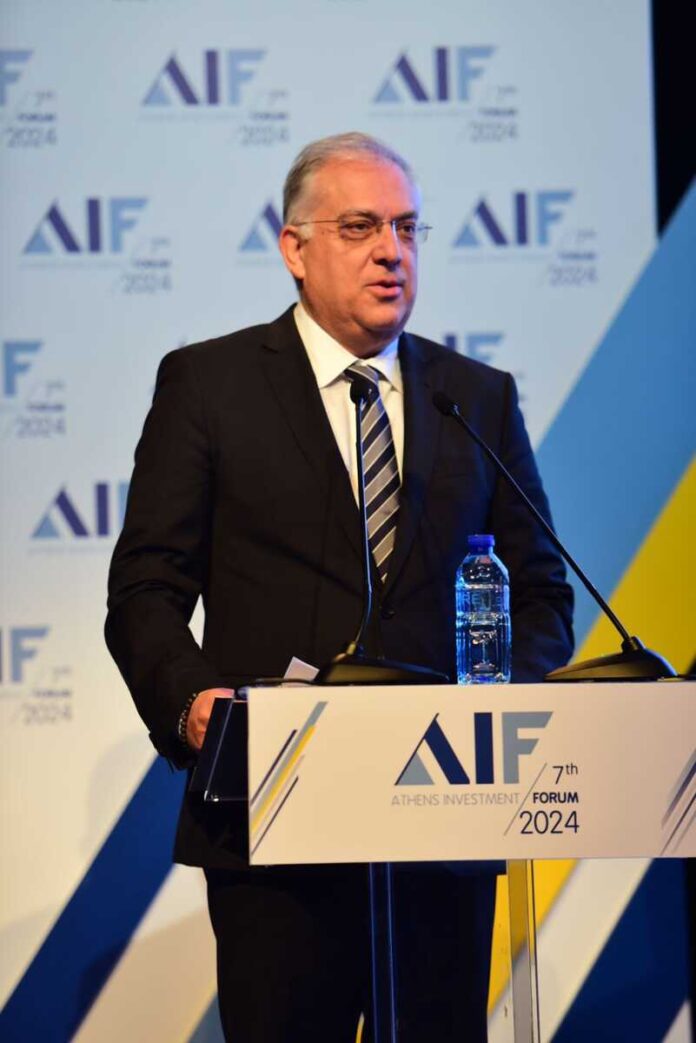 Παραγωγικότητα και ισχυρή ανταγωνιστικότητα σημαίνει λιγότεροι φόροι και μεγαλύτερο εισόδημα για τους πολίτες