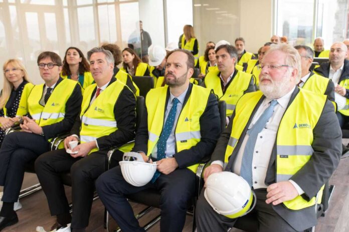 Επίσκεψη αποστολής του Ταμείου Ανάκαμψης και Ανθεκτικότητας της Ε.Ε. στο project Βιοτεχνολογίας της DEMO στον Αγ. Στέφανο