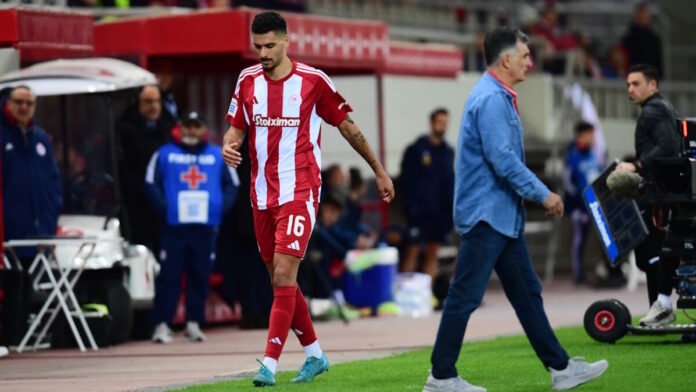 Λαμία: Ο Μεντιλίμπαρ έκανε αλλαγή τον Κάρμο στο 26′ και έβαλε τον Μπιανκόν