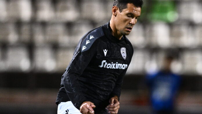 Μέσα ο Λόβρεν, επανέρχεται και ο Μπακαγιόκο