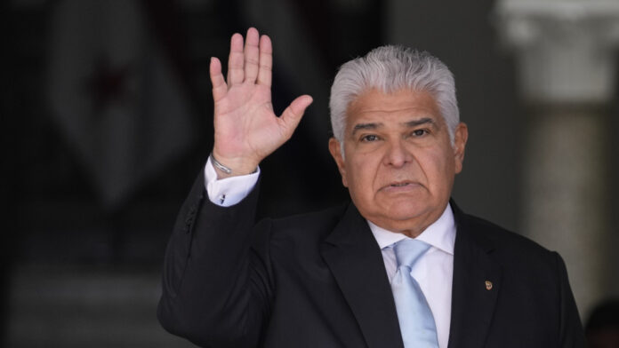 Τραμπ: Απάντηση του προέδρου του Παναμά στις απειλές του