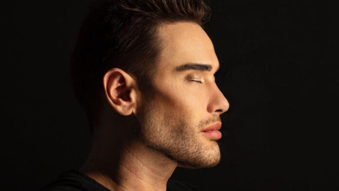 Athos Salome: Οι ανατριχιαστικές προφητείες για το 2025 από τον Βραζιλιάνο «Νοστράδαμο»